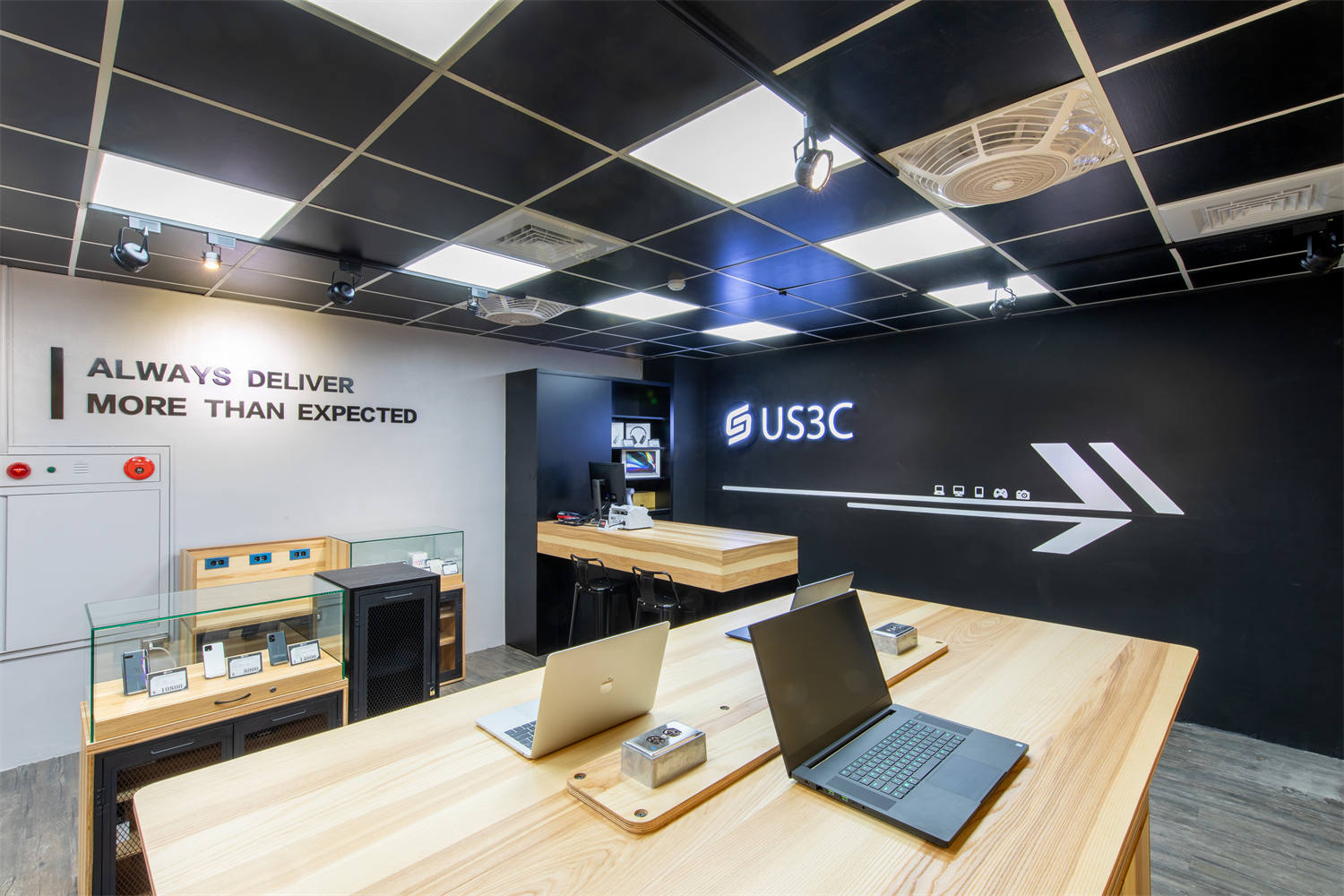 高雄復興店 門市實景 - 提供 南部收購中心、全聯樓上4F、捷運站旁 等專業服務 (照片 10)