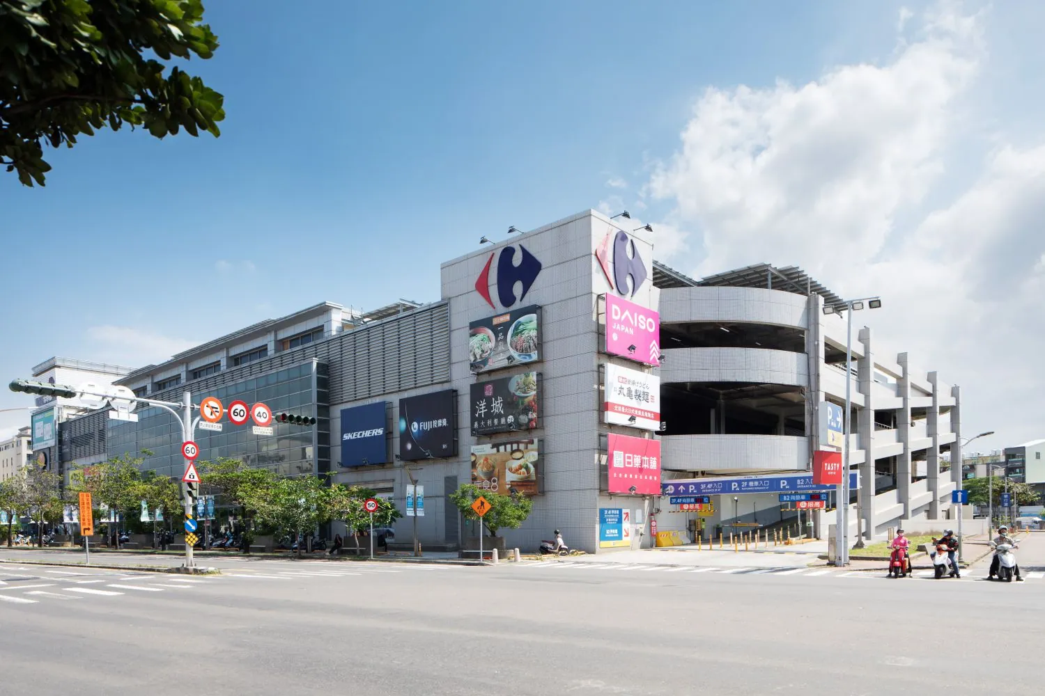 台南專業二手 MacBook 專賣與回收推薦,安平店實體門市,為您提供高價現金收購服務
